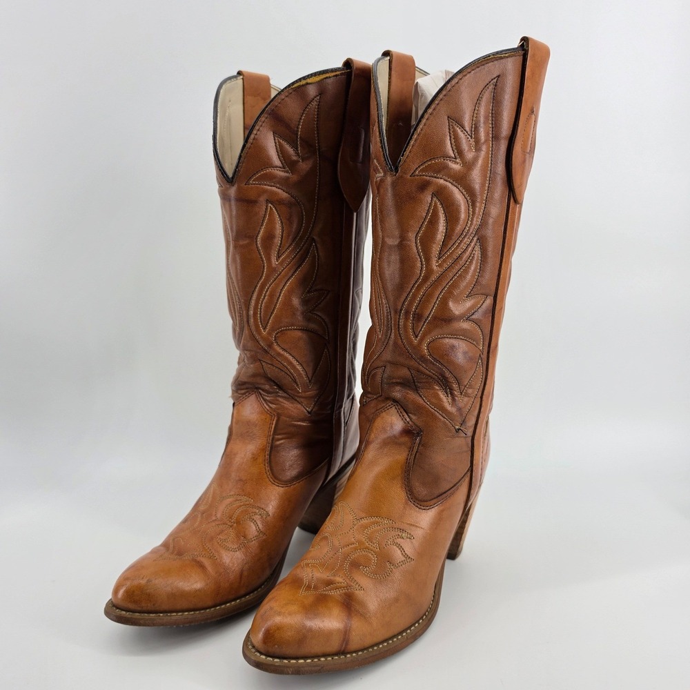 Vintage Capezio Tan Leather Western Cowgirl Boots Womens Size 7.5 M USA Pointed